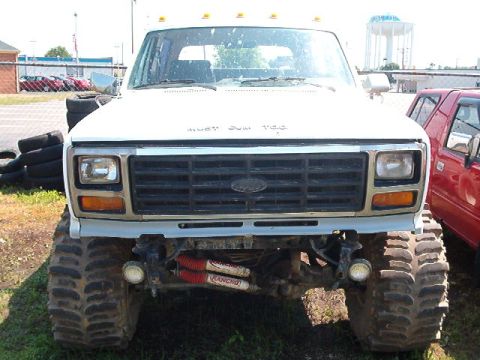 1982 Ford Bronco photo