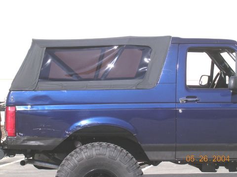 1994 Ford Bronco - p12