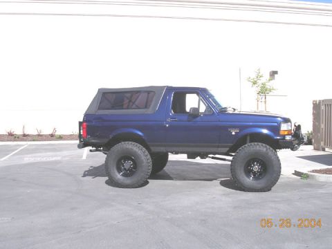 1994 Ford Bronco - p14