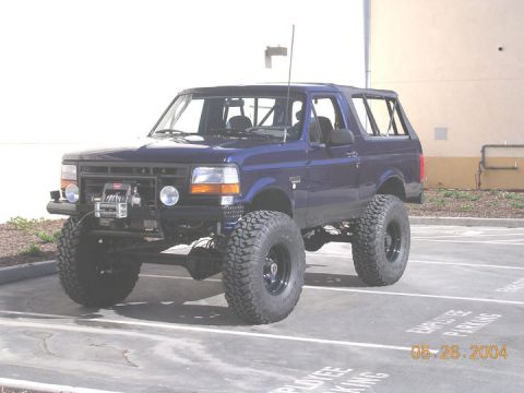 1994 Ford Bronco - p21
