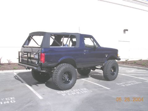 1994 Ford Bronco - p29