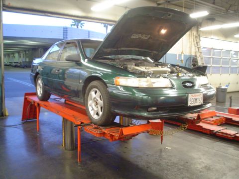 1993 Ford Taurus - Raised up.