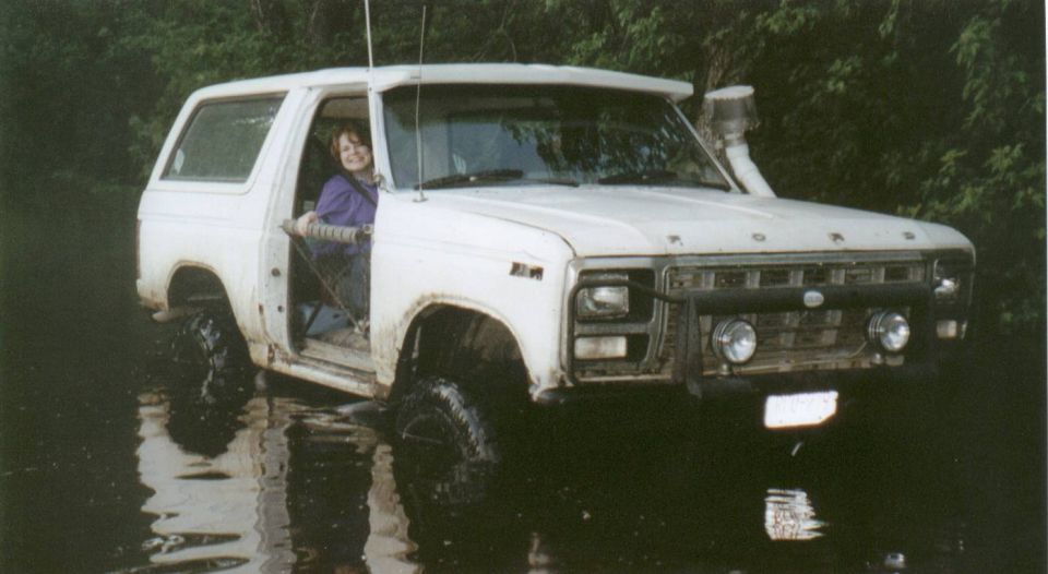 This isn't even the peak depth.  I went back a couple days later, and its 5" deeper, water right into the cab!  It was SWEET!