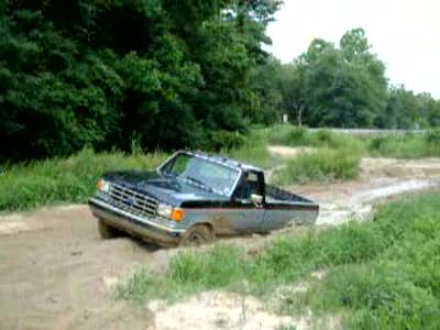 1987 Ford F-150 - Video 2...thought it was the same hole I just came out of.........WRONG!!!!