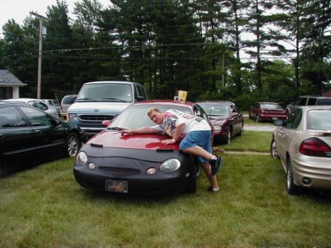 1997 Ford Taurus - Steve gets in on the action!
