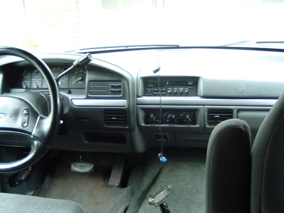 1993 Ford Bronco interior dashboard and steering wheel