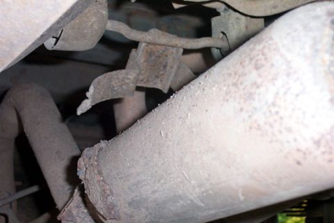 1995 Ford Bronco - the exhaust clamps to hold the glasspacks up..both are broke..need to fix