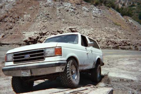 1990 Ford Bronco - wanna be flex