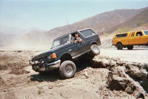1990 Ford Bronco - perry at same drop diff angle