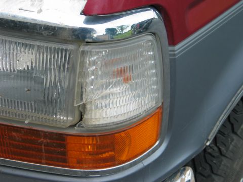 1995 Ford Bronco - Old lense