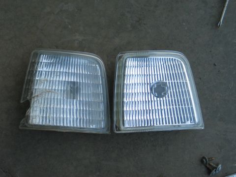 1995 Ford Bronco - Lense comparison