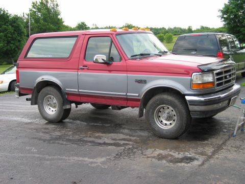 1995 Ford Bronco - Removed running boards