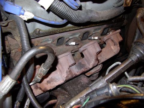 1986 Ford Bronco - Off she comes in no time, thanks to that Fluid Film penetrant