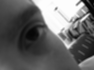 2000 Jeep Liberty - A close-up view shows a person's eye next to a mechanical part, with a website logo visible.