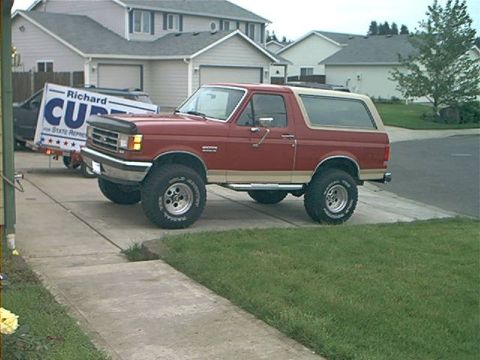 1990 Ford Bronco photo