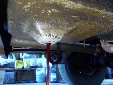 1986 Ford Bronco - What a treat being able to use this drain plug I welded in last year, instead of getting the red hair conditioning oil all over me. No mess…