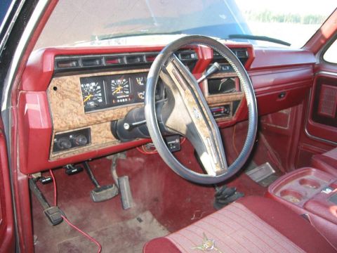 1985 Ford Bronco - Inside front