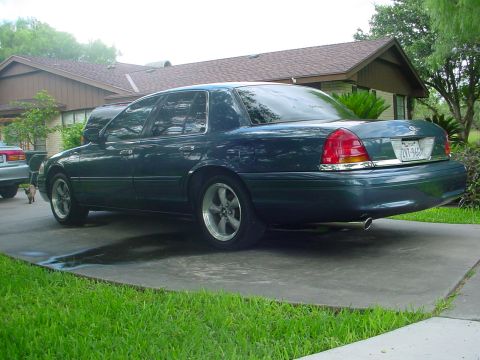 1998 Ford Crown Victoria - Bullitt 2
