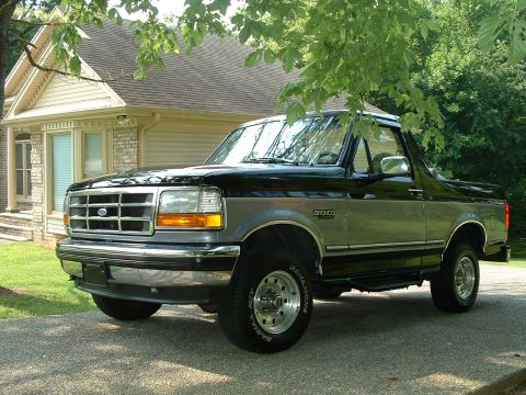 1994 Ford Bronco photo