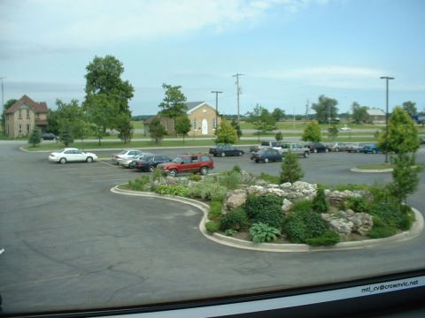 2000 Ford Crown Victoria - Waiting for the convoy to arrive.