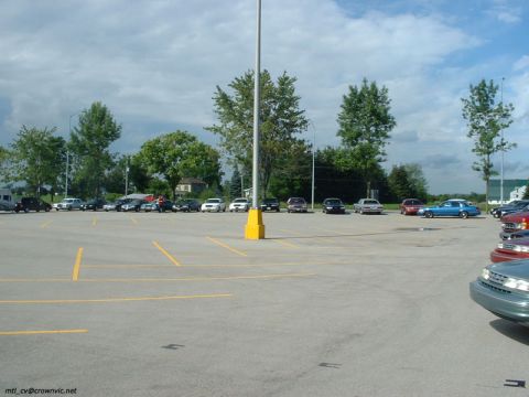 2000 Ford Crown Victoria - Morning tour cars.