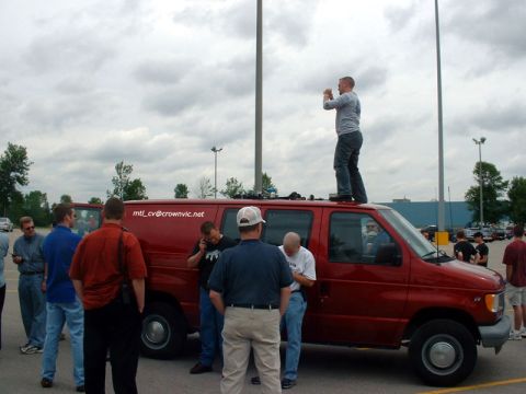 2000 Ford Crown Victoria - Another shot Scott ?