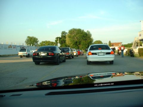 2000 Ford Crown Victoria - Staging...