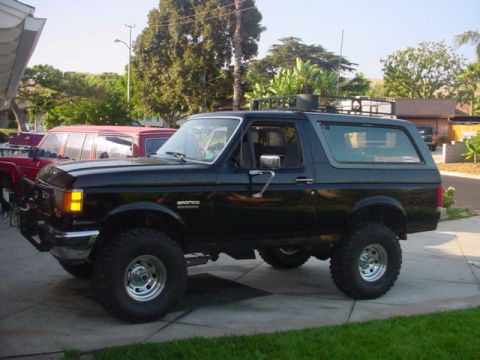 1988 Ford Bronco - Fits pretty nice