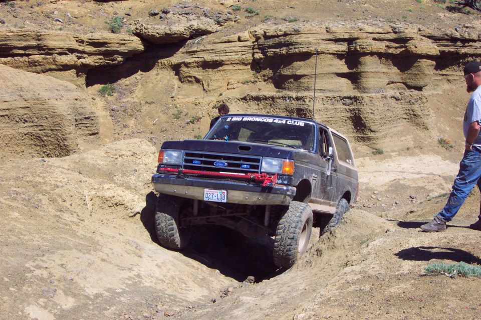 Mike in Moon Rocks Notch.  (6/26/2004)