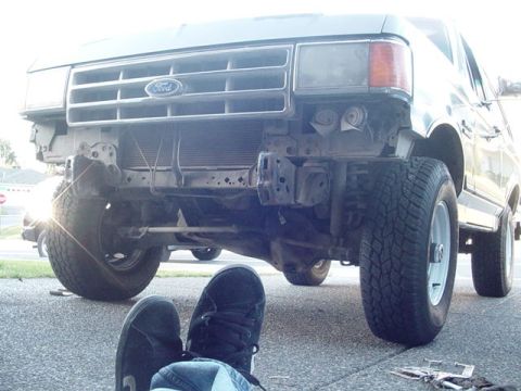 1987 Ford Bronco - another shot for the hell of it.