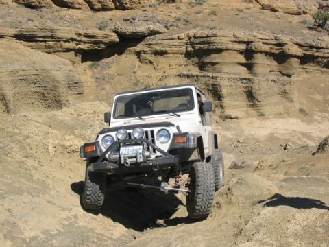 1995 Ford Bronco - Jeff "Hi Tech Mr. Gadget" coming up as well.