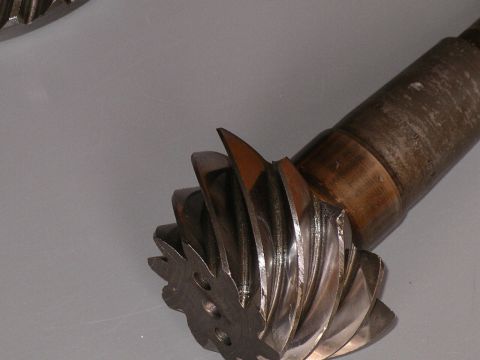 1996 Ford Bronco - Chipped Pinion