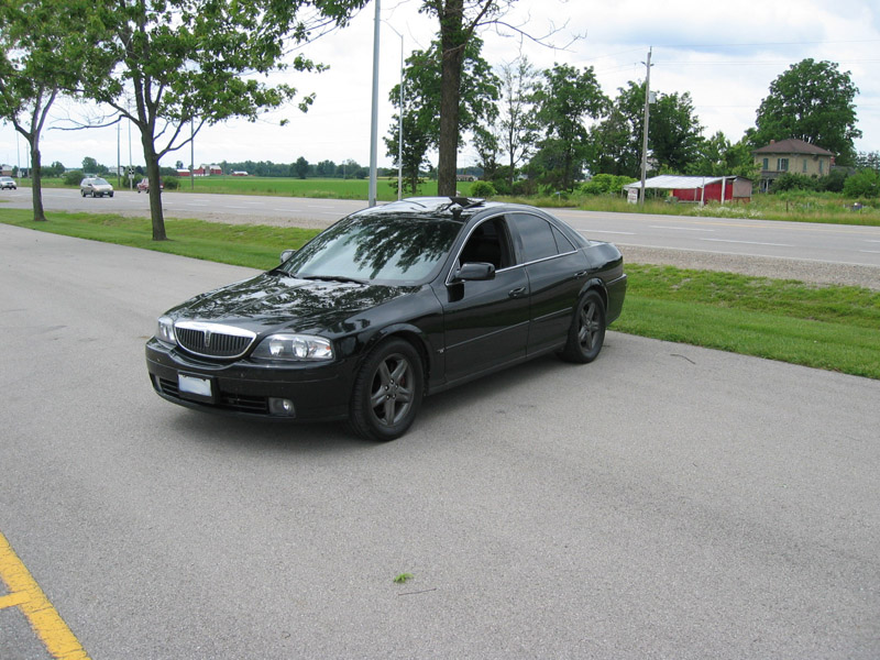 2000 Ford Crown Victoria in 2004