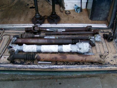 1985 Ford Bronco - misc drive shafts and axles