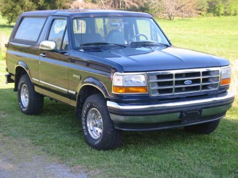 1995 Ford Bronco - Blue waitin around