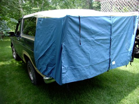 1986 Ford Bronco - Last view before I inflate the air matress and turn in for a siesta ! Yes the tire side doesn't look as pretty (forgot to snap a photo) but…