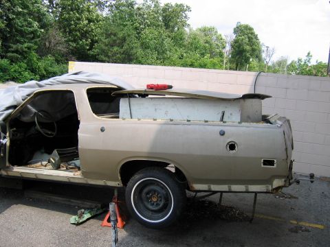 1971 Ford Ranchero - Here is parts car #2. Soon to be place in dumpster. I removed the quarter you see there. It was about the only thing good on the whole car.…