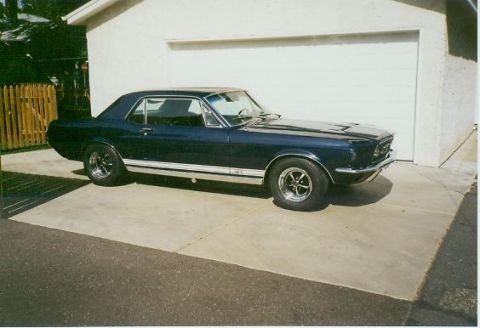 1967 Ford Mustang photo