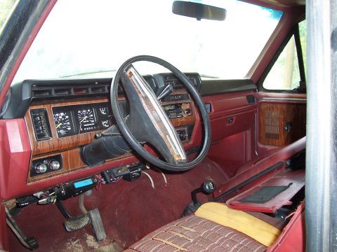 1984 Ford Bronco photo