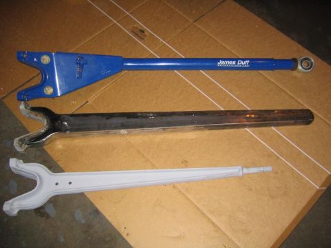 1978 Ford Bronco - comparison between 3 arms. duff on top (10 3/4" extended, 39lbs) mine in the middle (10 1/2" extended, 33lbs) and stock on the bottom (13lb…
