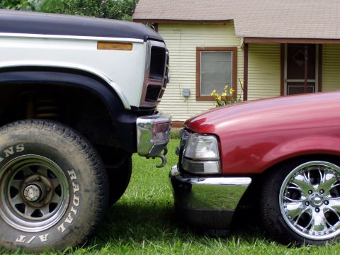 1983 Ford Bronco - My front end up to my cousin's bagged ranger.