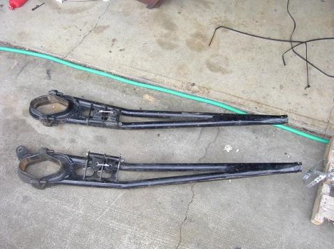 1980 Ford Bronco - my new radius arms 48" long with a 27* kicker in it for tire clearance