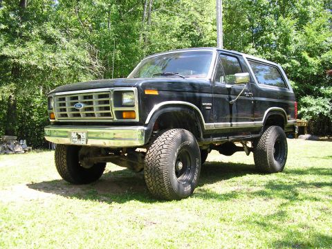 1986 Ford Bronco photo