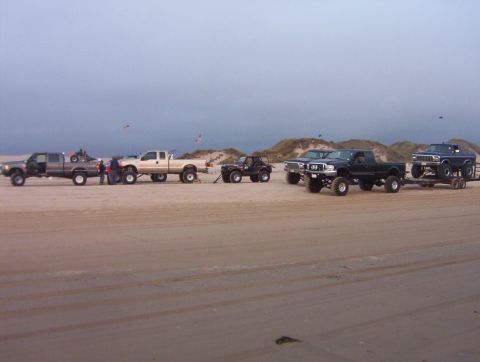 2000 Ford F-450 - This is all of us getting ready to leave.