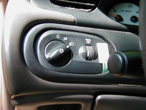 1997 Ford Taurus interior headlight controls and fuel gauge