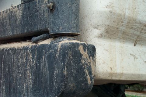 1995 Ford Bronco - reversed grease seal is popped out.