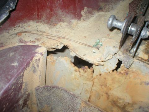 1986 Ford Bronco - Pass. side rear seat bracket