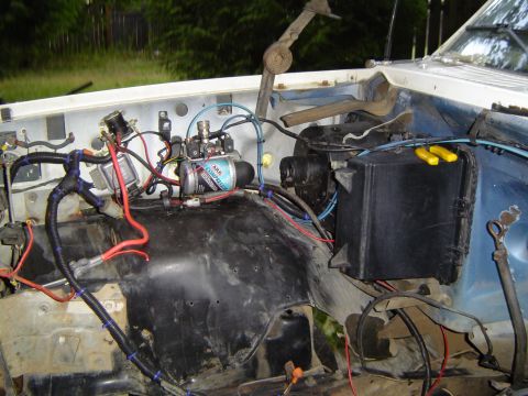 1989 Ford Bronco - Wires tidied up