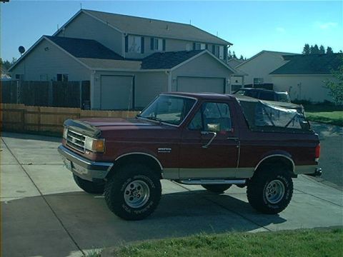 1990 Ford Bronco photo