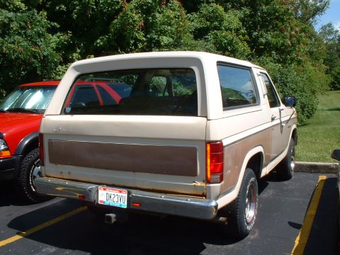 1985 Ford Bronco photo